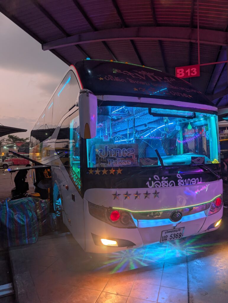 Bus de nuit Vientiane Paksé