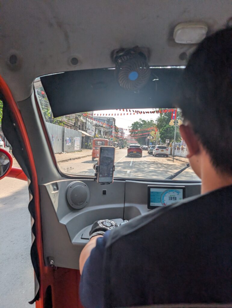 Intérieur Tuk Tuk Vientiane