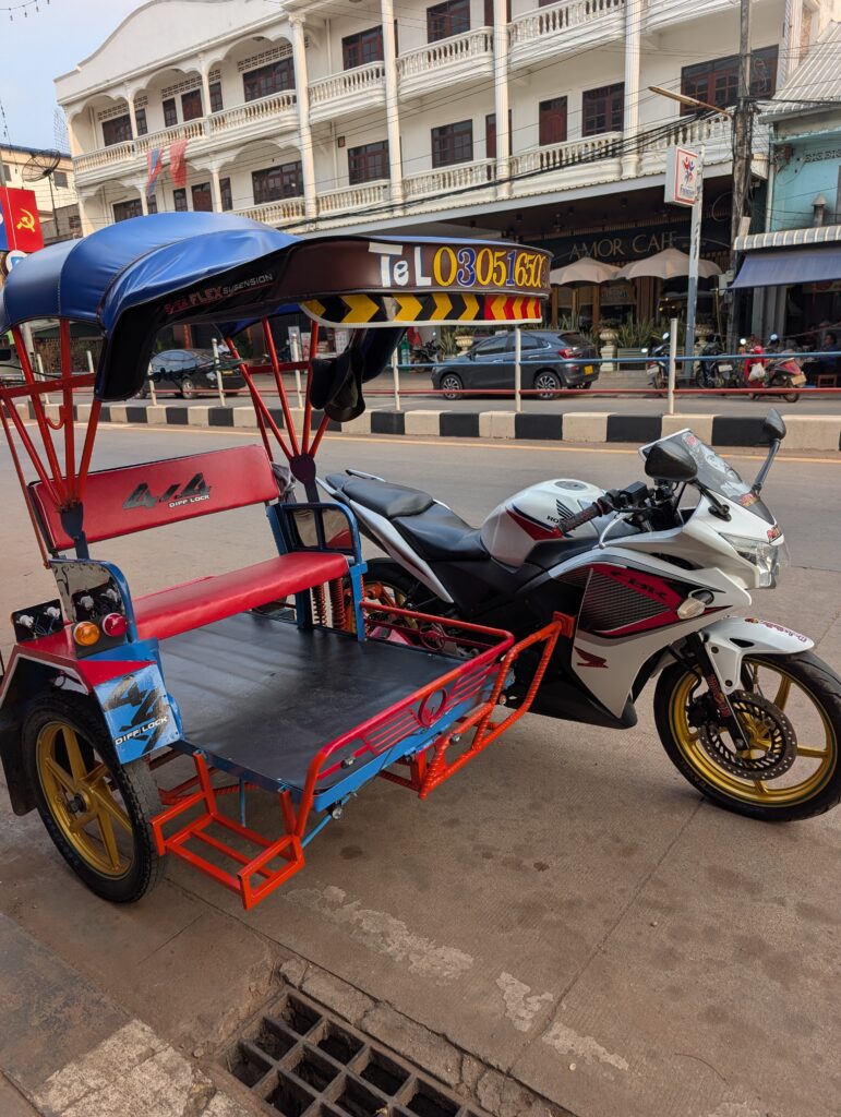Tuk Tuk version moto