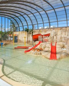 parc aquatique intérieur camping la sirène