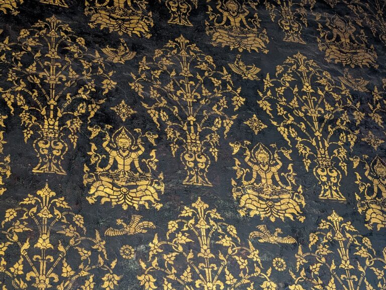 motif buddha décoration temple Laos