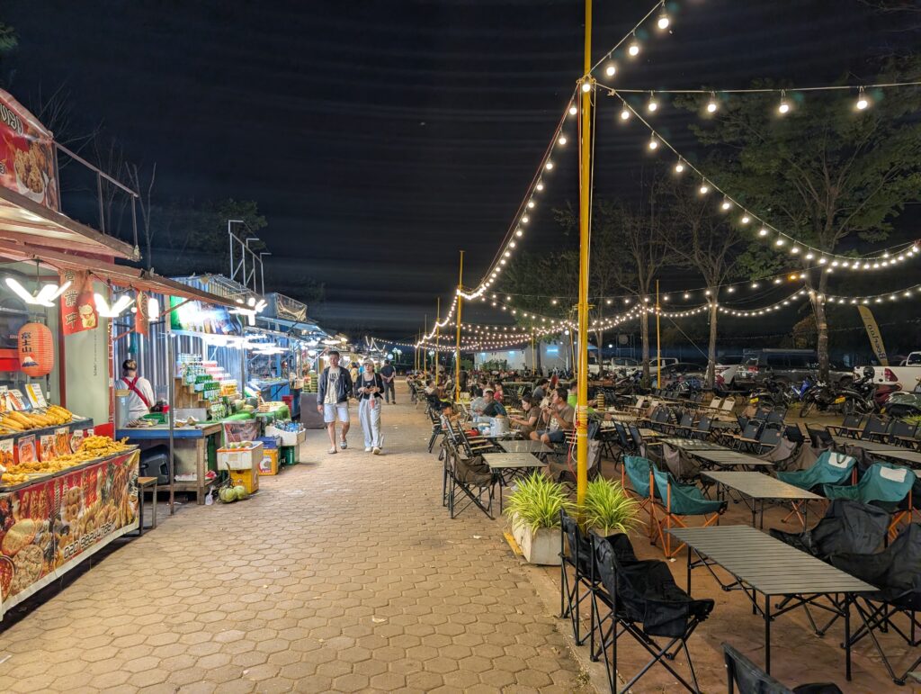 Food Court Laos Paksé