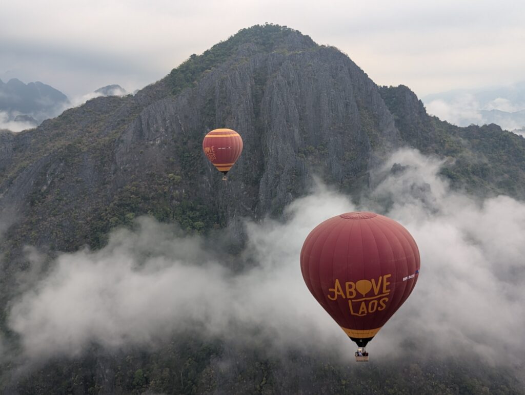 Vol en montgolfière Vang Vieng Laos