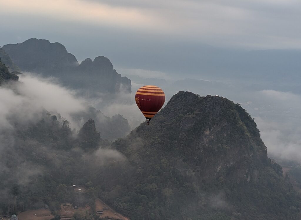 vol montgolfière Vang Vieng Laos