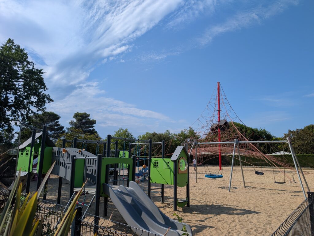 jeux enfants camping siblu mer et soleil Oléron
