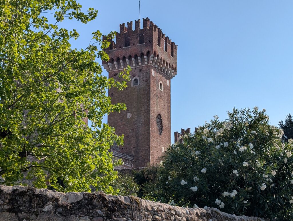 fortification Lazise Lac de garde Italie